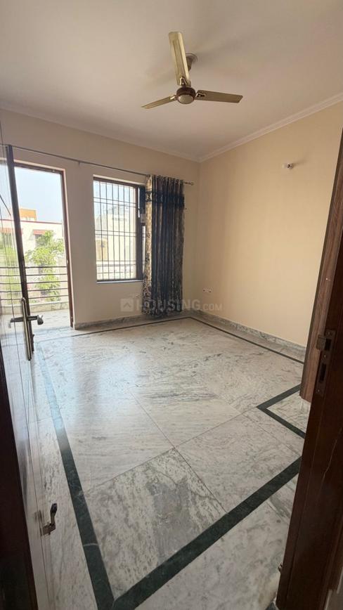 2 BHK for rent in Sector 21, Gurugram — semi-furnished — 1980 sq.ft