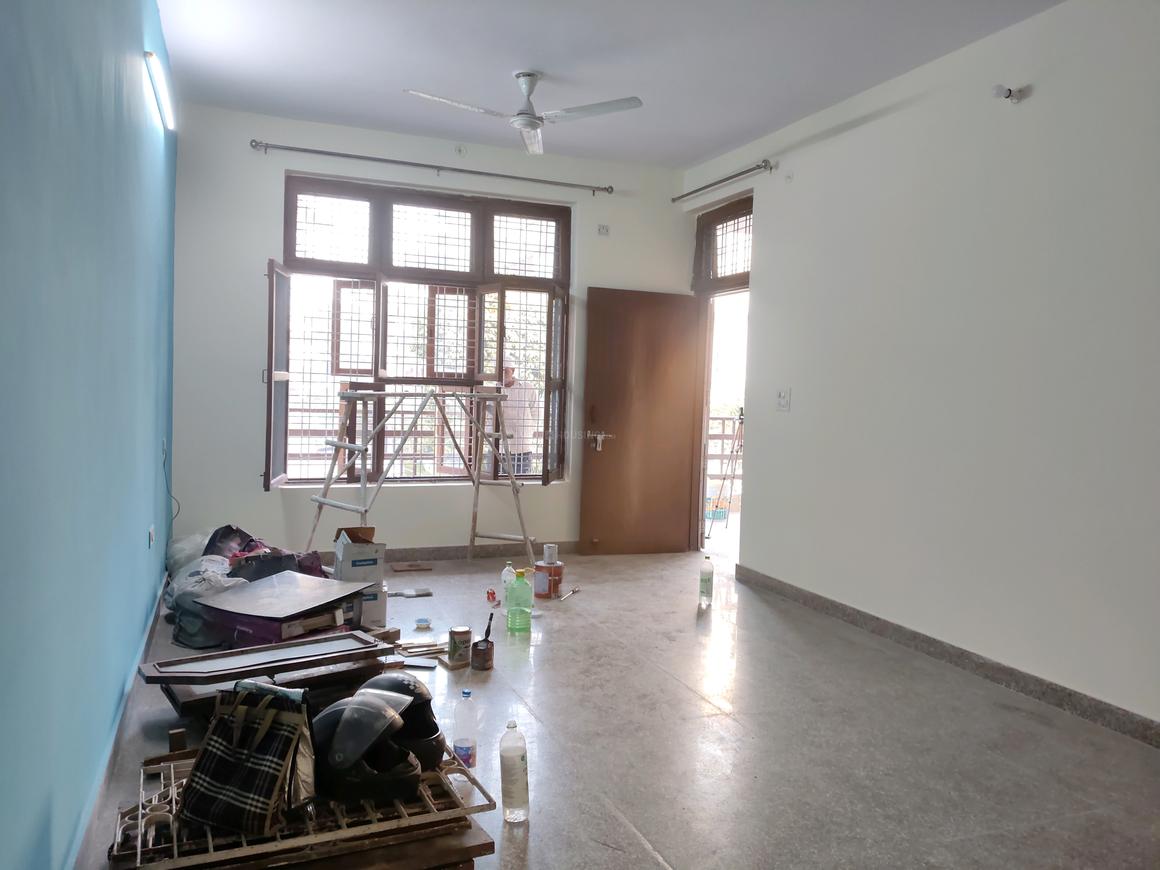 2 BHK for rent in Sector 22, Gurugram — semi-furnished — 1050 sq.ft