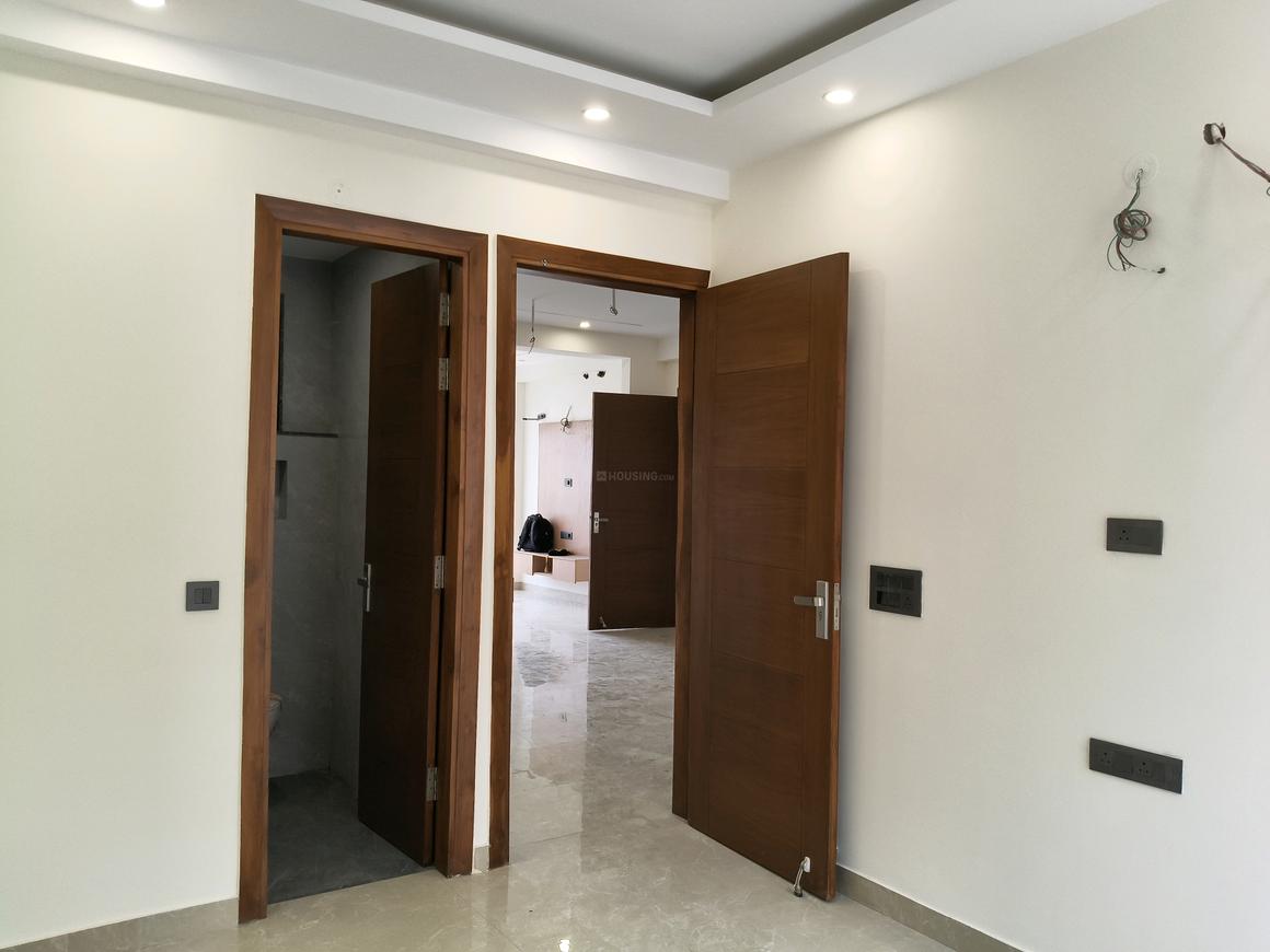 2 BHK for rent in Sector 22, Gurugram — semi-furnished — 1080 sq.ft