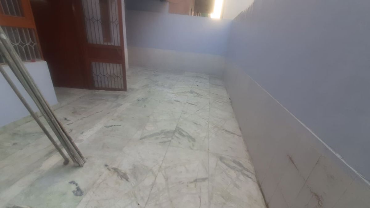 2 BHK for rent in Sector 23, Gurugram — semi-furnished — 1200 sq.ft — Ansal Plaza Sector-23