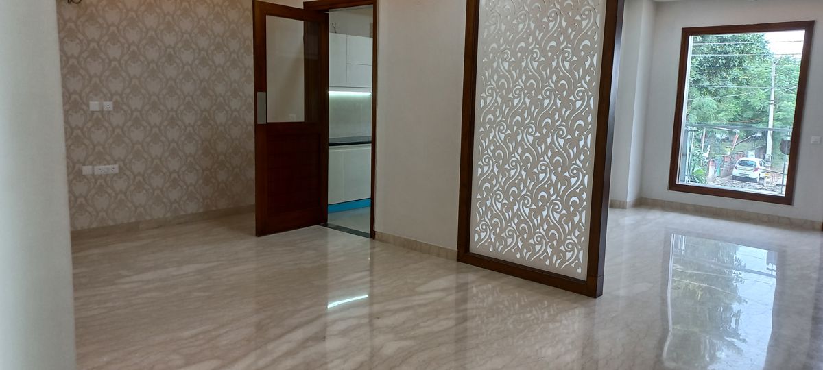 2 BHK for rent in Sector 23, Gurugram — semi-furnished — 1300 sq.ft