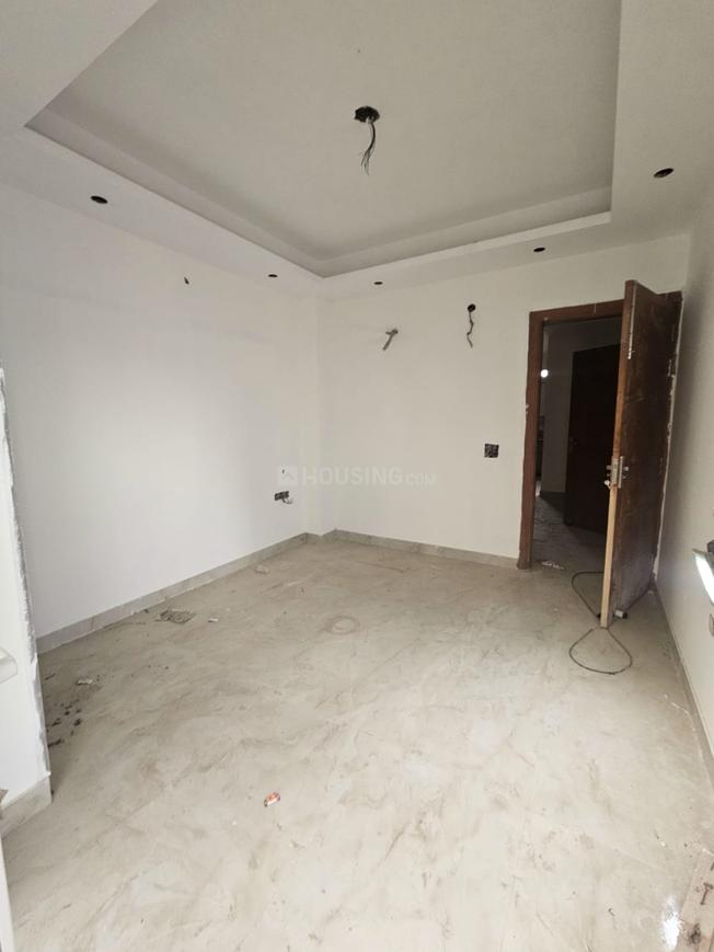 2 BHK for rent in Sector 23A, Gurugram — semi-furnished — 1700 sq.ft