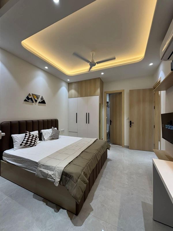 2 BHK for rent in Sector 24, Gurugram — semi-furnished — 1123 sq.ft — Dlf Cyber City