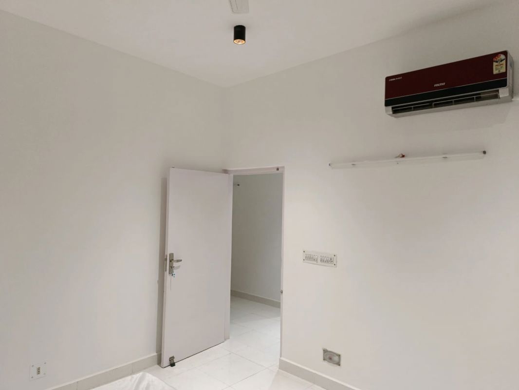 2 BHK for rent in Sector 27, Gurugram — furnished — 120 sq.ft
