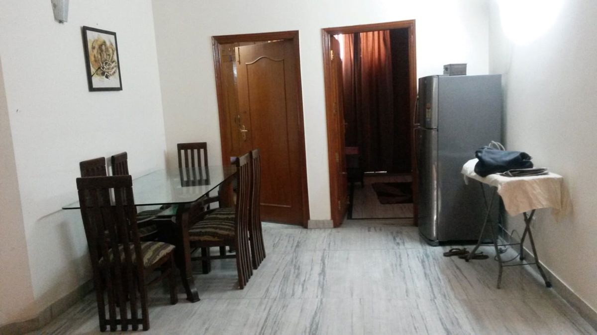 2 BHK for rent in Sector 27, Gurugram — furnished — 500 sq.ft