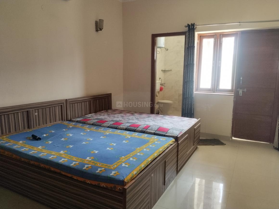 2 BHK for rent in Sector 28, Gurugram — 1700 sq.ft