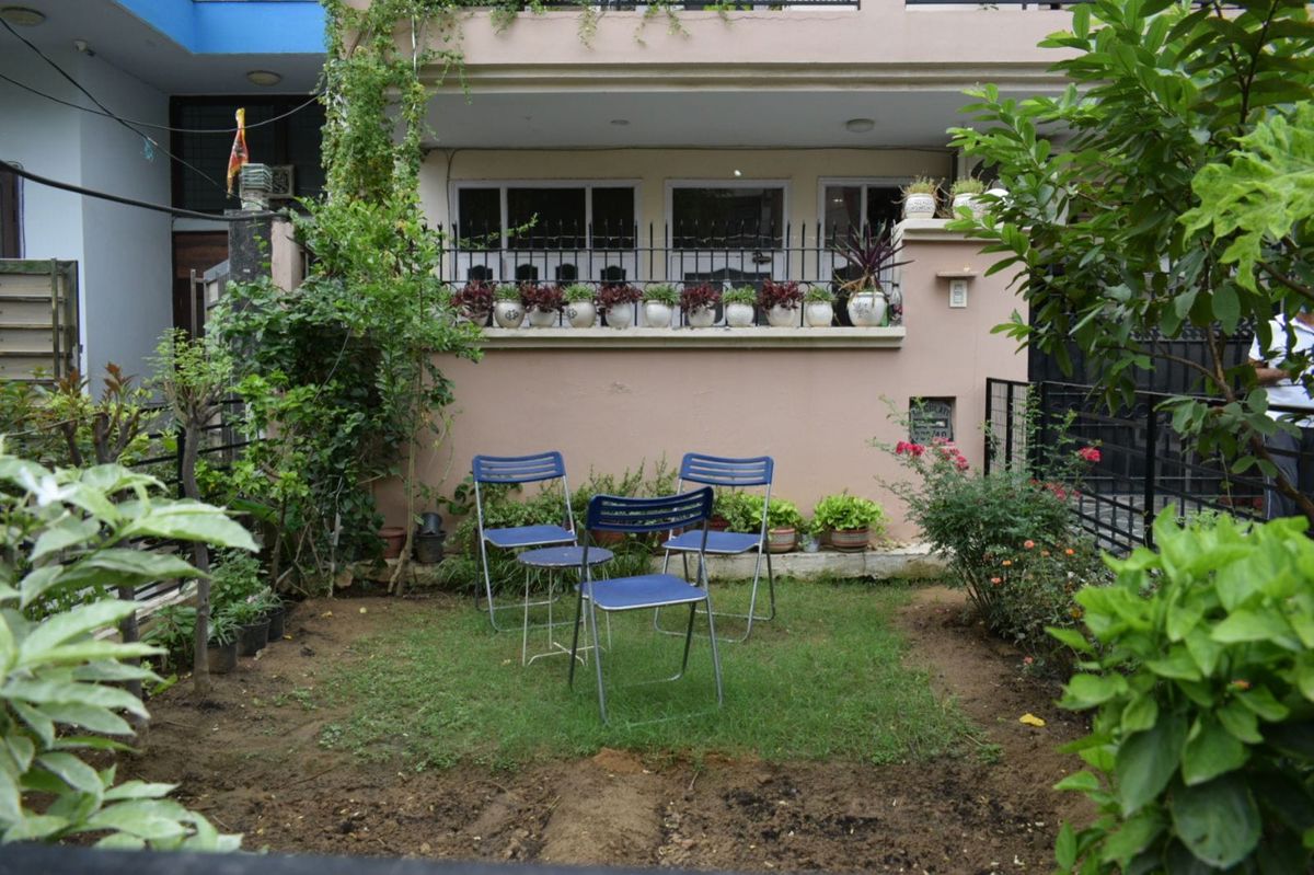 2 BHK for rent in Sector 30, Gurugram — furnished — 1200 sq.ft — Surendra SPS Homes
