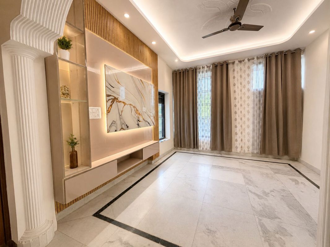 2 BHK for rent in Sector 30, Gurugram — furnished — 160 sq.ft