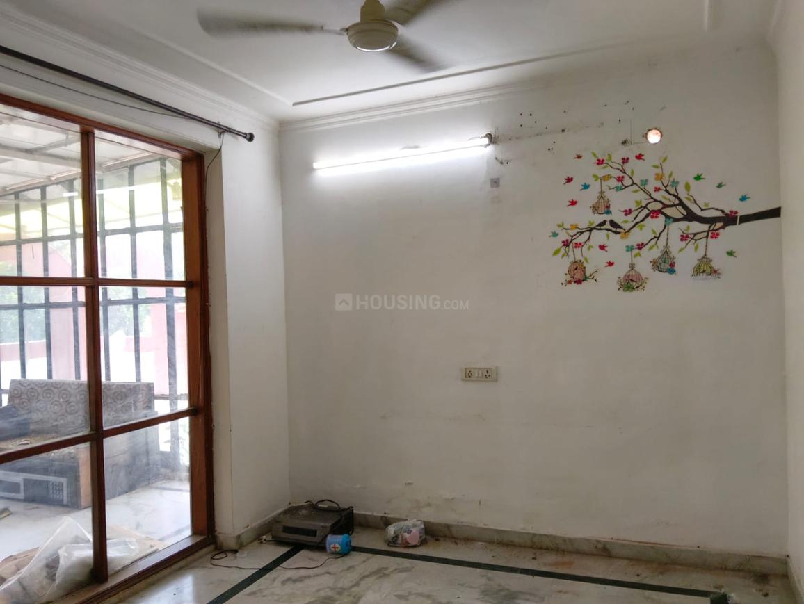 2 BHK for rent in Sector 30, Gurugram — semi-furnished — 1450 sq.ft