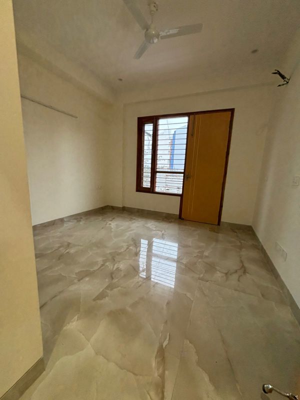 2 BHK for rent in Sector 31, Gurugram — semi-furnished — 1440 sq.ft