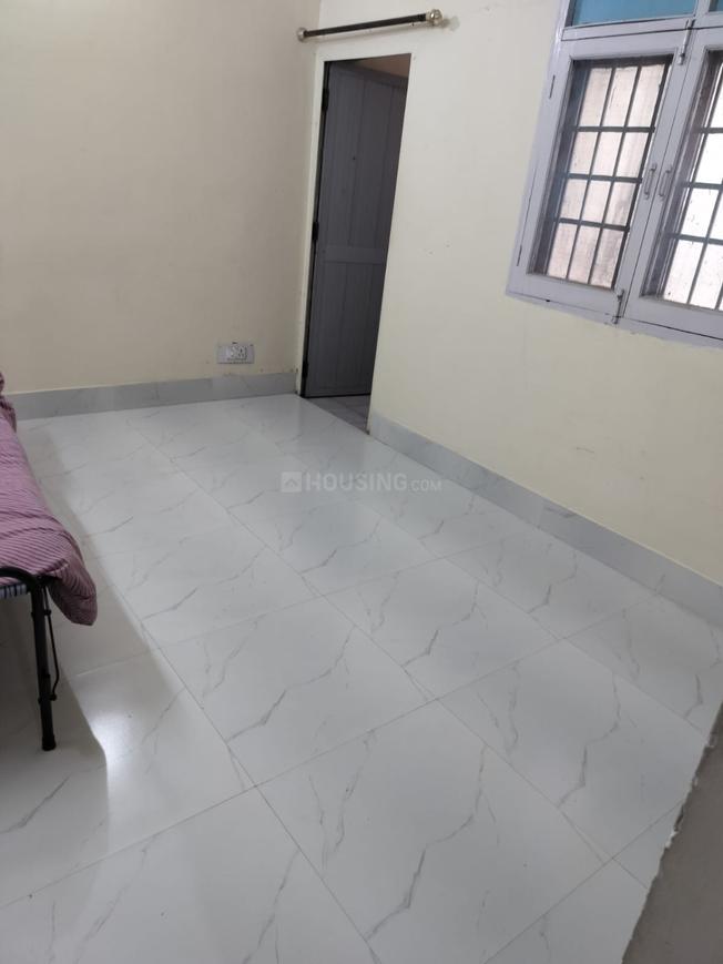 2 BHK for rent in Sector 31, Gurugram — semi-furnished — 1300 sq.ft