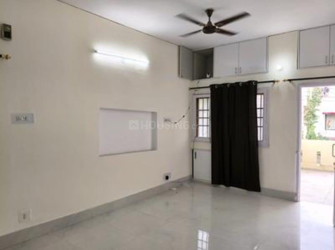 2 BHK for rent in Sector 31, Gurugram — semi-furnished — 1400 sq.ft — HUDA Plot Sector 31