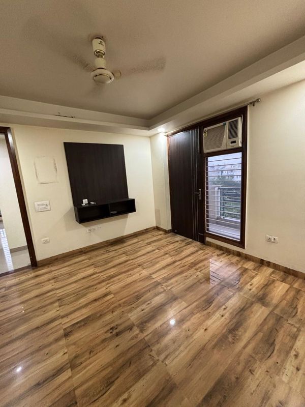 2 BHK for rent in Sector 32, Gurugram — semi-furnished — 1365 sq.ft