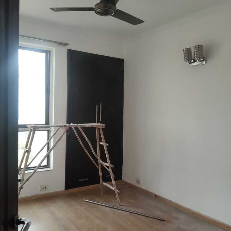 2 BHK for rent in Sector 33, Gurugram — semi-furnished — 1100 sq.ft