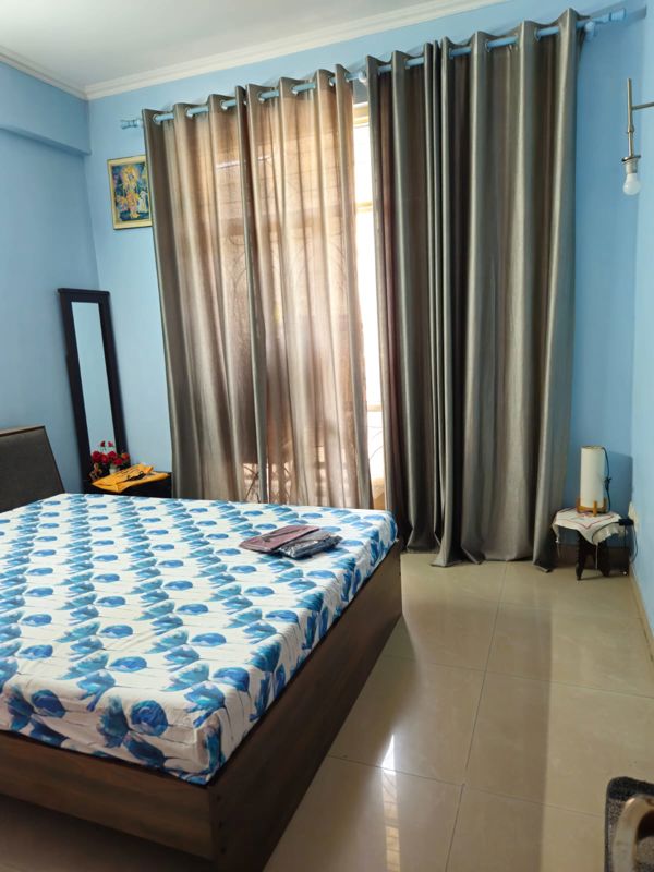 2 BHK for rent in Sector 33, Gurugram — semi-furnished — 1280 sq.ft — Unitech The Residences Gurgaon