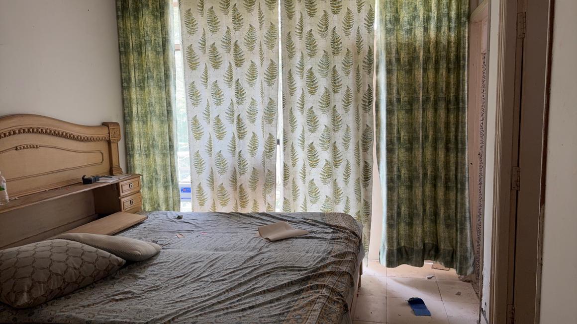 2 BHK for rent in Sector 33, Gurugram — semi-furnished — 720 sq.ft — Breez Global Heights