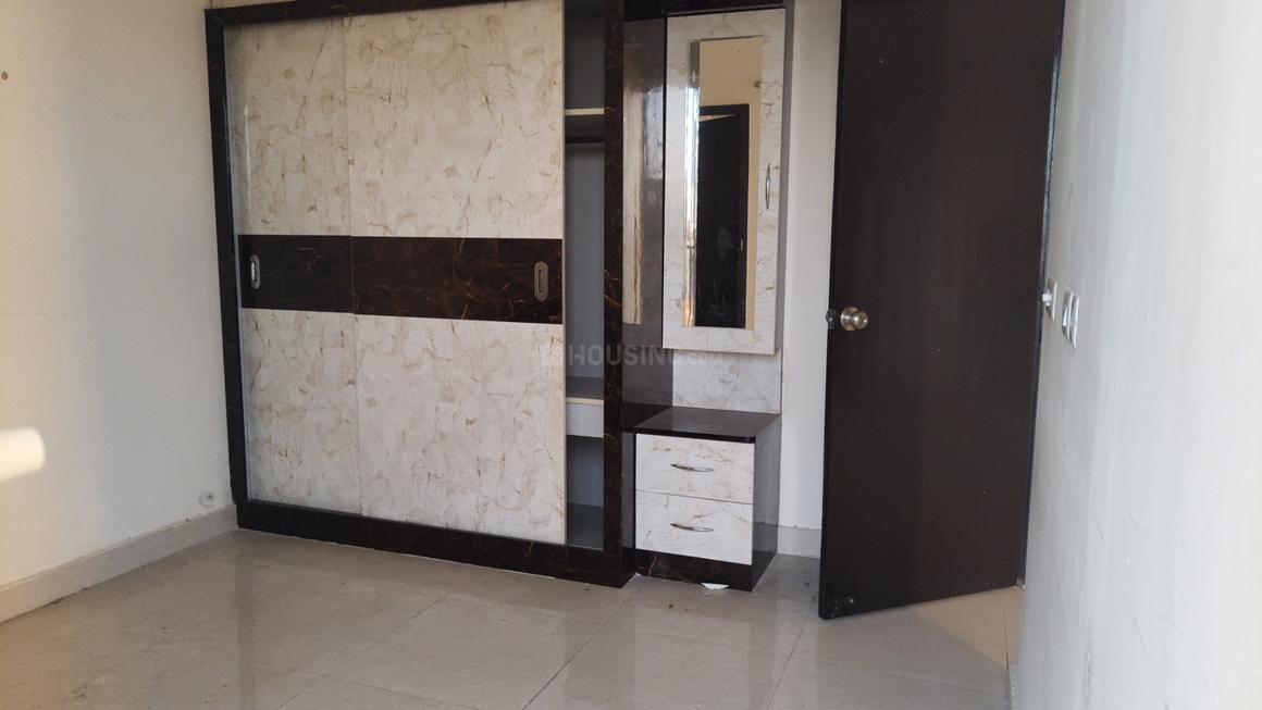 2 BHK for rent in Sector 36, Gurugram — semi-furnished — 540 sq.ft — Signature Global The Serenas