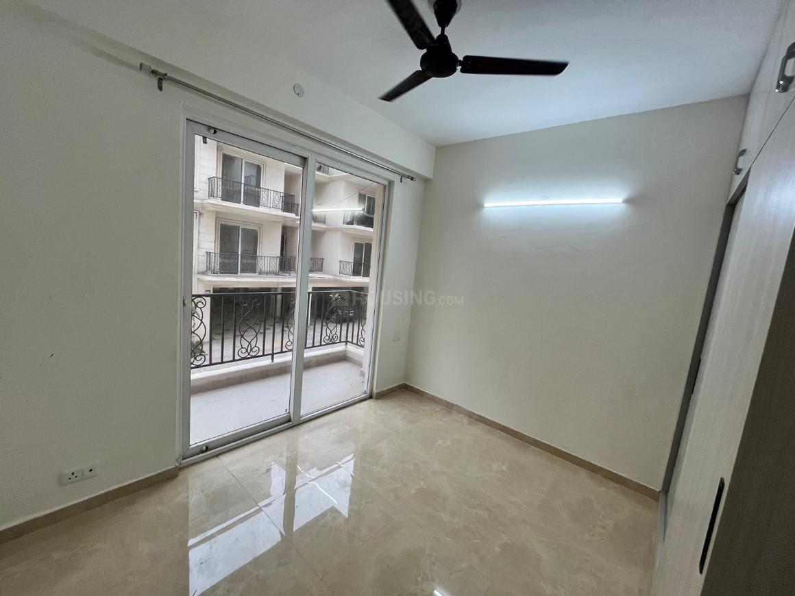 2 BHK for rent in Sector 36, Gurugram — semi-furnished — 865 sq.ft — Signature Global Park 2 And 3