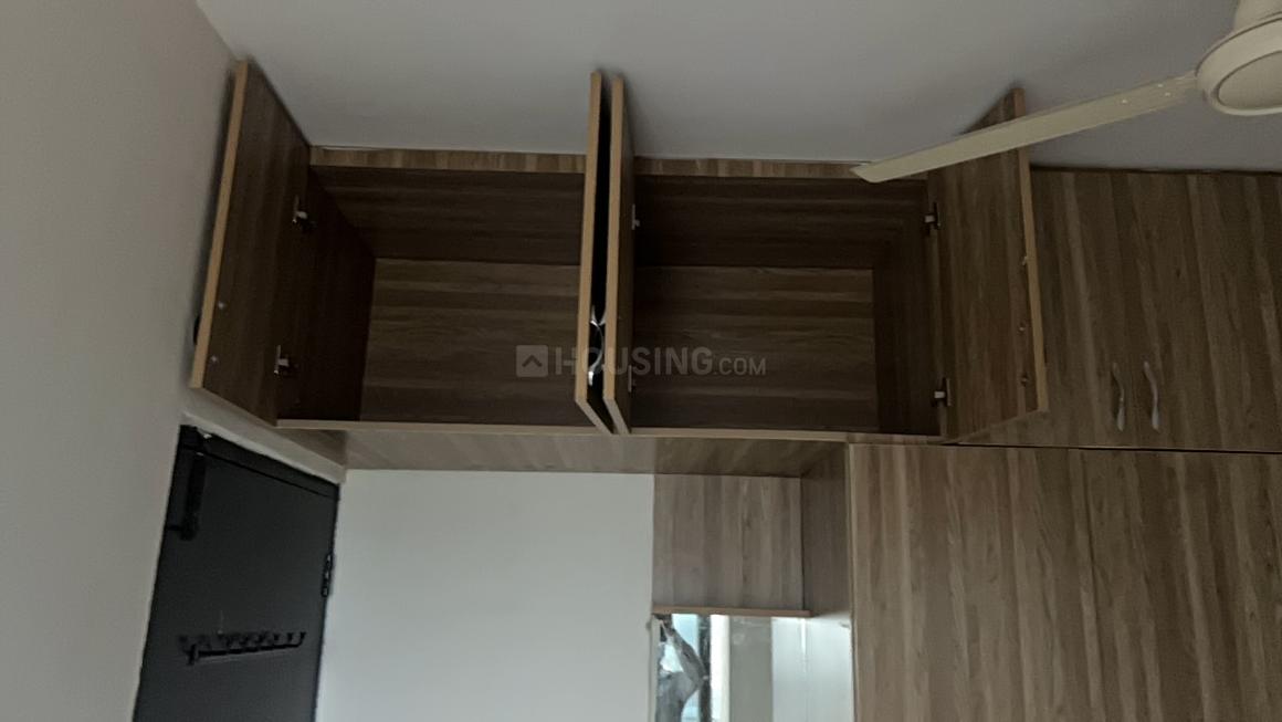 2 BHK for rent in Sector 36, Gurugram — semi-furnished — 585 sq.ft — Signature Global The Serenas