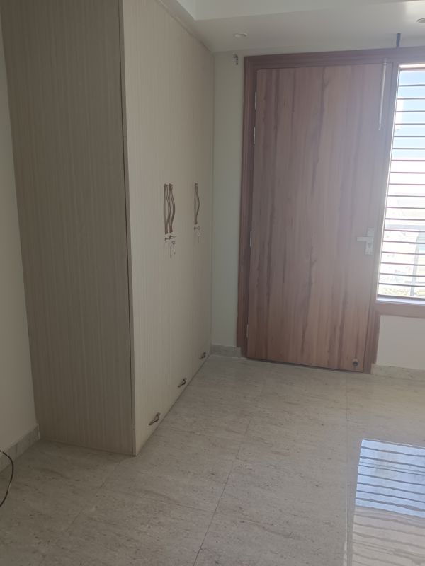 2 BHK for rent in Sector 37c, Gurugram — semi-furnished — 1250 sq.ft — Ninex RMG Residency