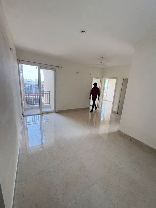 2 BHK for rent in Sector 37d, Gurugram — unfurnished — 1000 sq.ft — Signature The Millennia 3