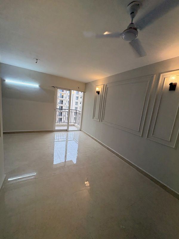2 BHK for rent in Sector 37d, Gurugram — semi-furnished — 1000 sq.ft — Signature The Millennia 3