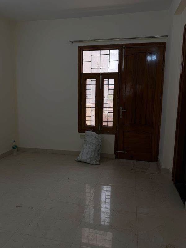 2 BHK for rent in Sector 39, Gurugram — unfurnished — 120 sq.ft