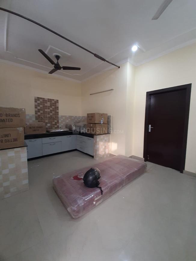 2 BHK for rent in Sector 39, Gurugram — semi-furnished — 1220 sq.ft