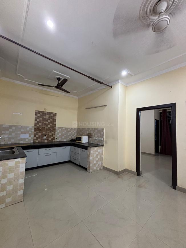 2 BHK for rent in Sector 39, Gurugram — semi-furnished — 1440 sq.ft