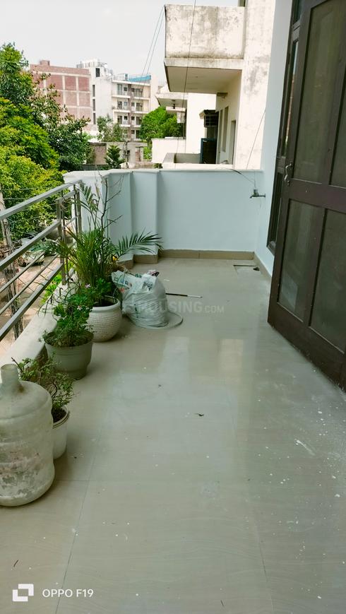 2 BHK for rent in Sector 39, Gurugram — semi-furnished — 1350 sq.ft
