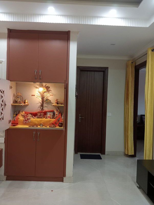 2 BHK for rent in Sector 4, Gurugram — semi-furnished — 1299 sq.ft