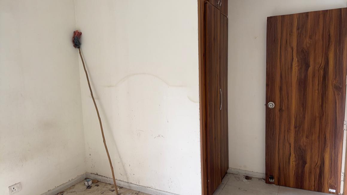 2 BHK for rent in Sector 4, Gurugram — semi-furnished — 590 sq.ft — GLS Arawali Homes