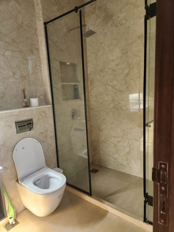 2 BHK for rent in Sector 40, Gurugram — semi-furnished — 170 sq.ft — Saurabh Niwas