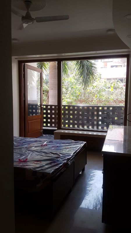 2 BHK for rent in Sector 42, Gurugram — semi-furnished — 170 sq.ft — DLF Centre Court
