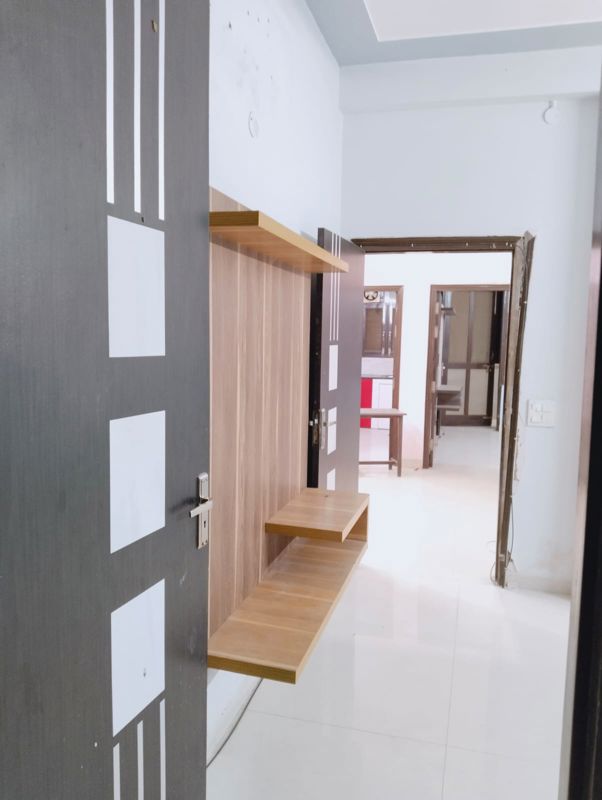 2 BHK for rent in Sector 42, Gurugram — semi-furnished — 1200 sq.ft — Global Arcade