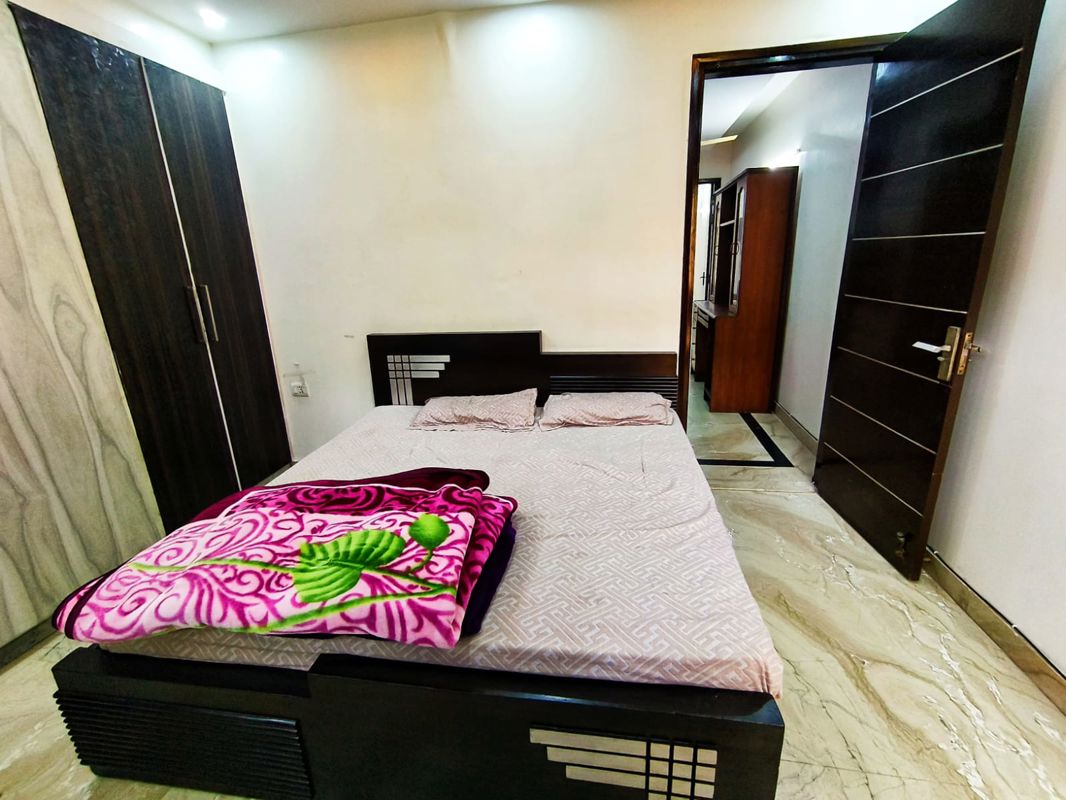 2 BHK for rent in Sector 43, Gurugram — furnished — 100 sq.ft — ROF Portico