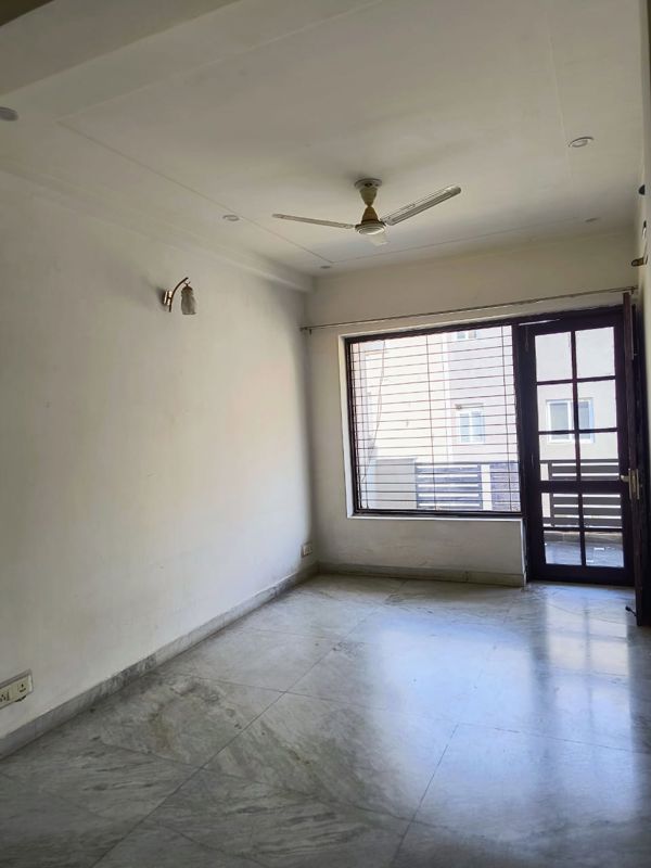 2 BHK for rent in Sector 43, Gurugram — semi-furnished — 175 sq.ft