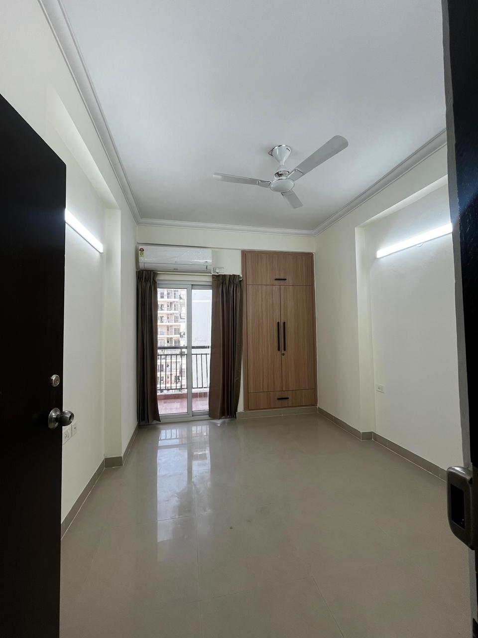 2 BHK for rent in Sector 46, Gurugram — semi-furnished — 200 sq.ft