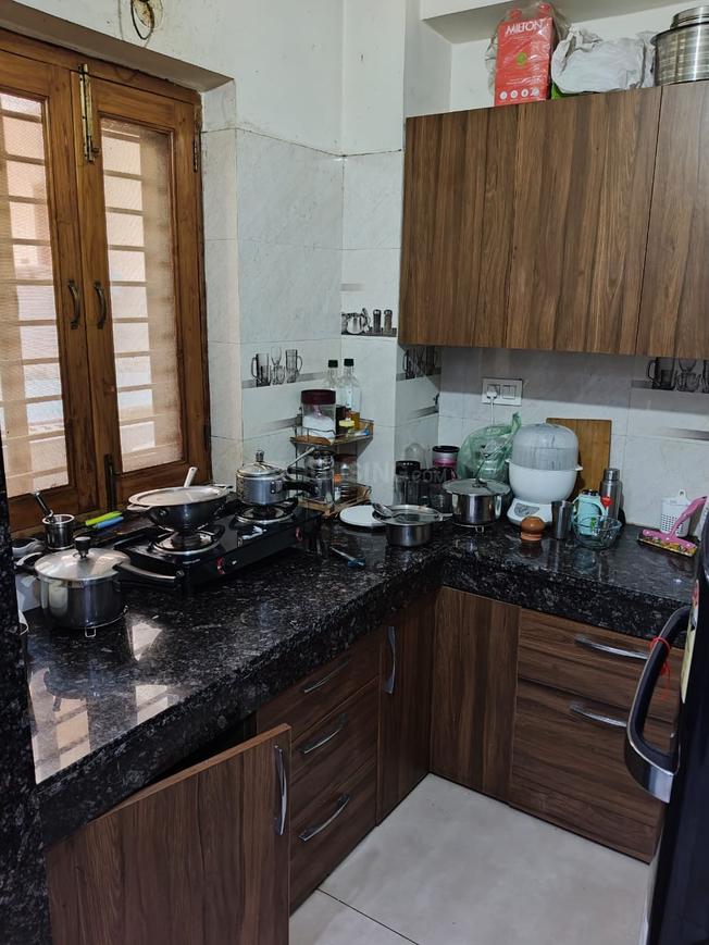 2 BHK for rent in Sector 46, Gurugram — semi-furnished — 950 sq.ft