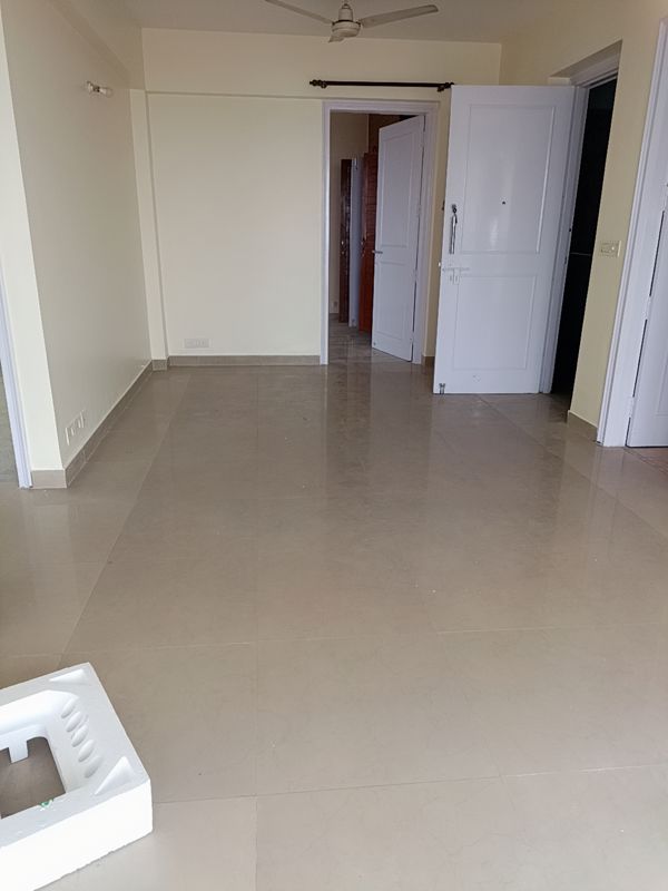 2 BHK for rent in Sector 50, Gurugram — semi-furnished — 1040 sq.ft — Eros Wembley Estate