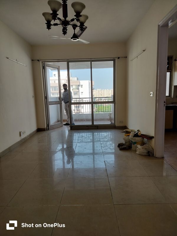 2 BHK for rent in Sector 50, Gurugram — semi-furnished — 1040 sq.ft — Eros Wembley Estate