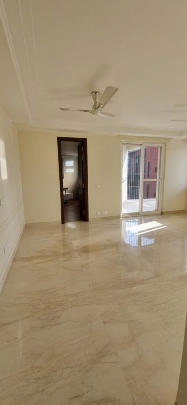 2 BHK for rent in Sector 51, Gurugram — semi-furnished — 800 sq.ft — Landmark Towers
