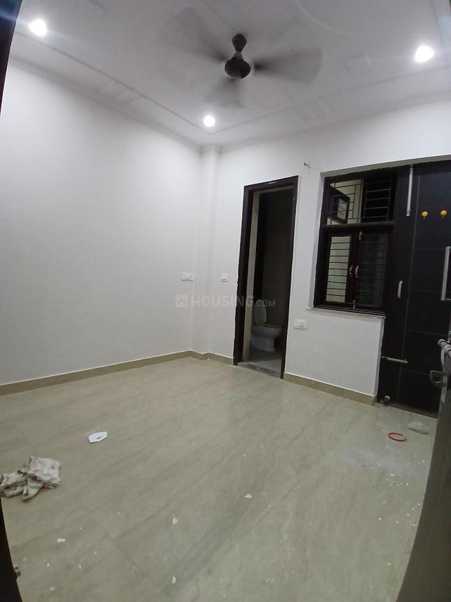 2 BHK for rent in Sector 51, Gurugram — semi-furnished — 900 sq.ft