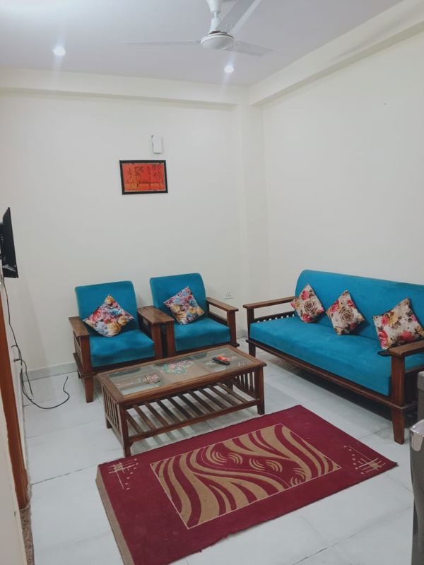 2 BHK for rent in Sector 52, Gurugram — furnished — 950 sq.ft — Ardee City