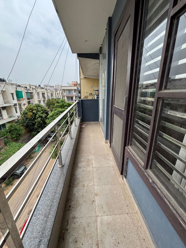2 BHK for rent in Sector 52, Gurugram — semi-furnished — 1188 sq.ft