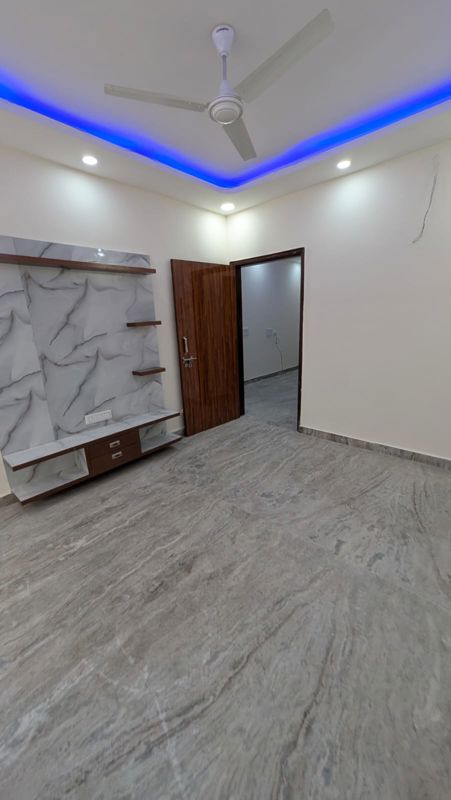 2 BHK for rent in Sector 52, Gurugram — semi-furnished — 1200 sq.ft — Ardee City
