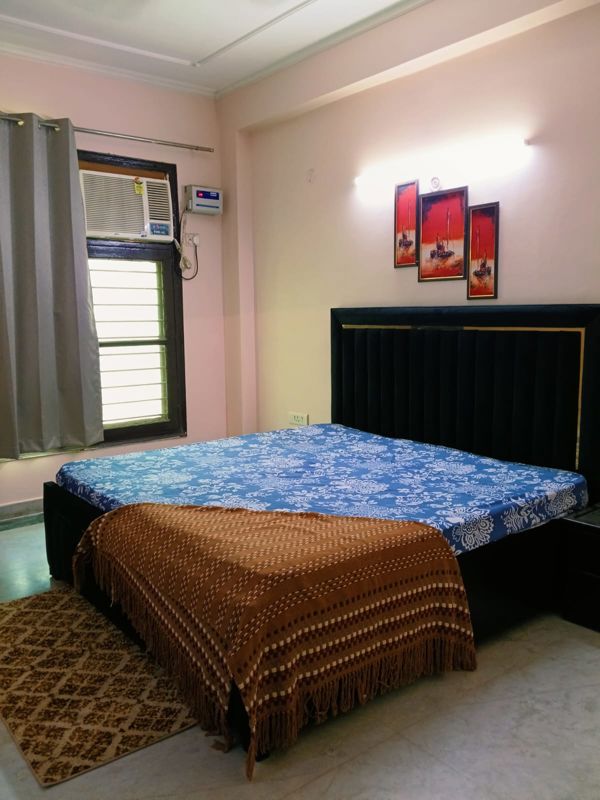 2 BHK for rent in Sector 52, Gurugram — semi-furnished — 1150 sq.ft — Ardee City