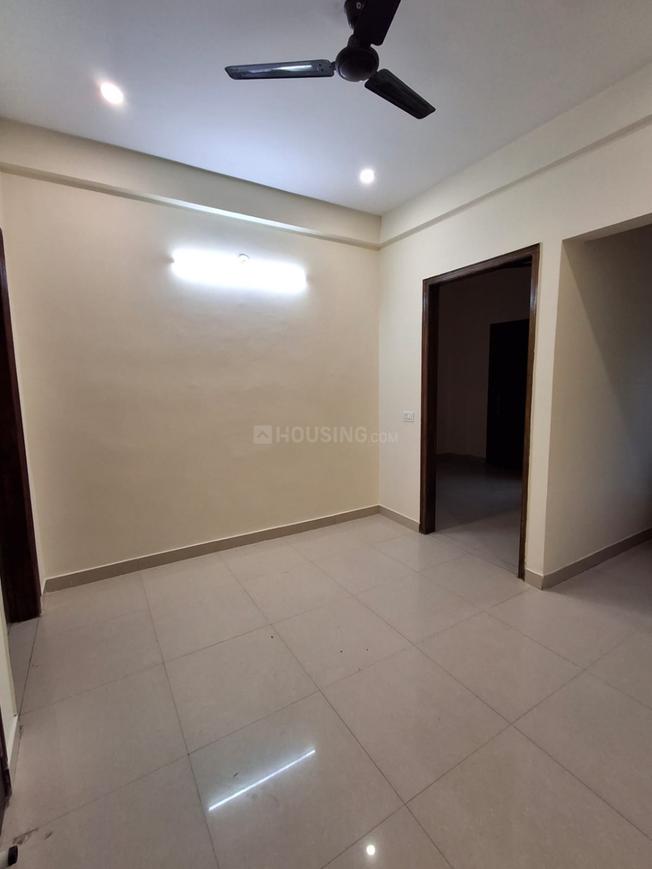 2 BHK for rent in Sector 52, Gurugram — semi-furnished — 900 sq.ft