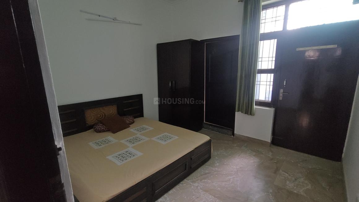 2 BHK for rent in Sector 52, Gurugram — semi-furnished — 1200 sq.ft