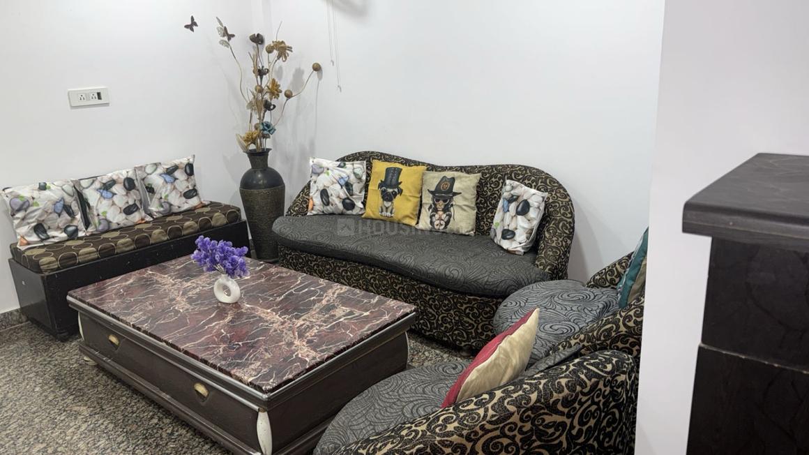 2 BHK for rent in Sector 52, Gurugram — 900 sq.ft